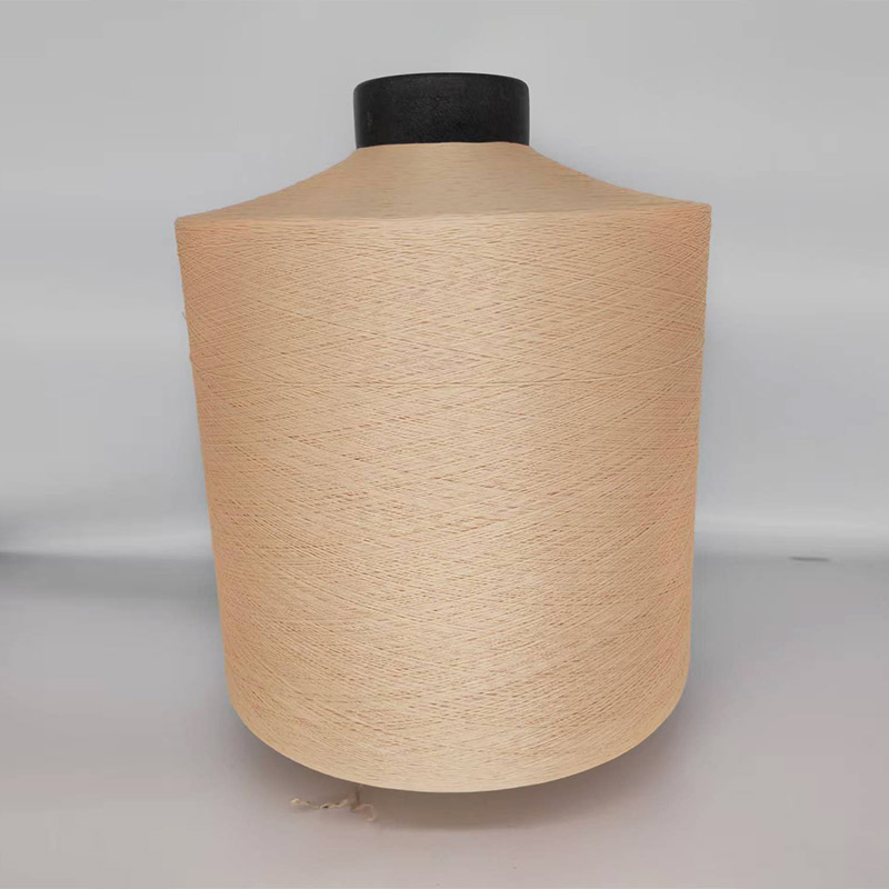 Polyester kleurgaren voor touw en singels